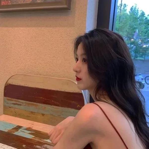 玉女倾城